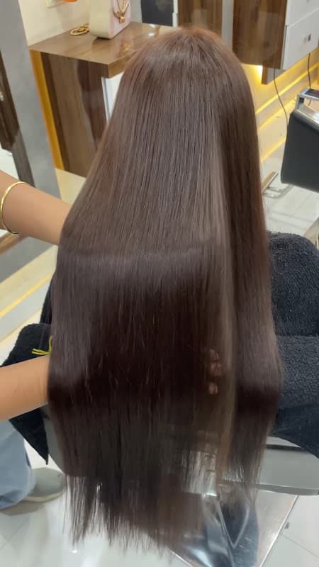 P.N Salon- The WELLA Professional