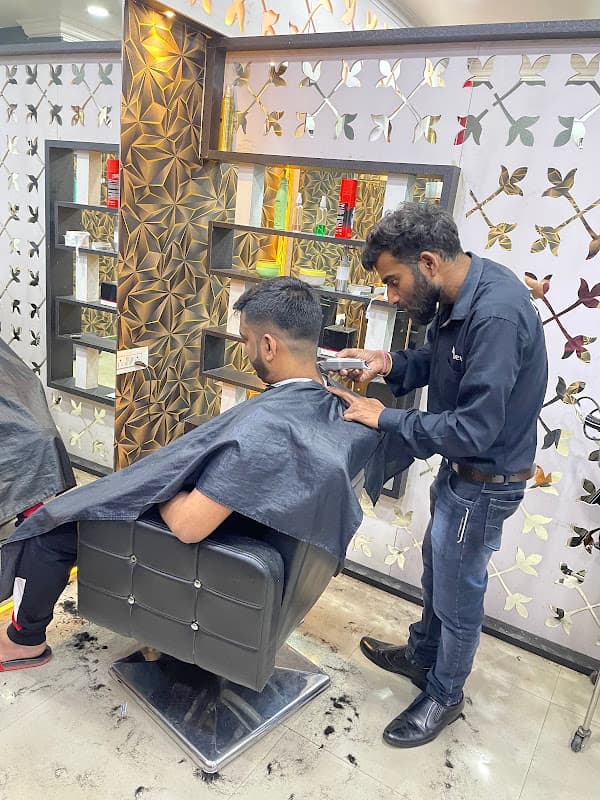 Nucleus Unisex Salon