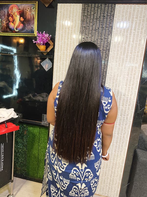 STYLE FUSION UNISEX SALON JAMSHEDPUR