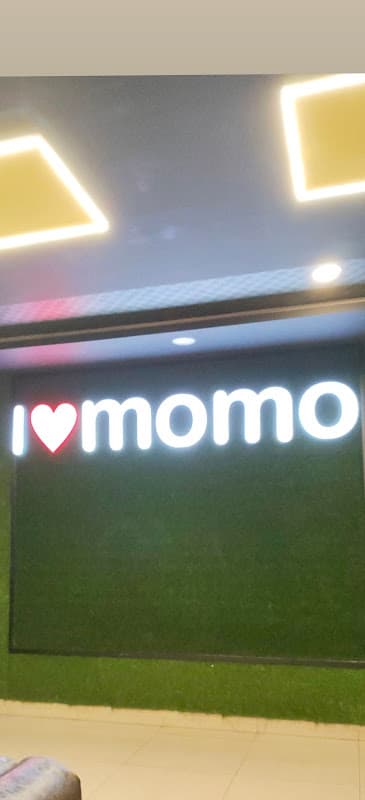 Momomia - Love In Every Bite