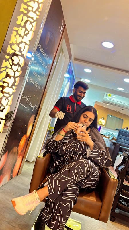 The Jawed Habib Salon - Jugsalai