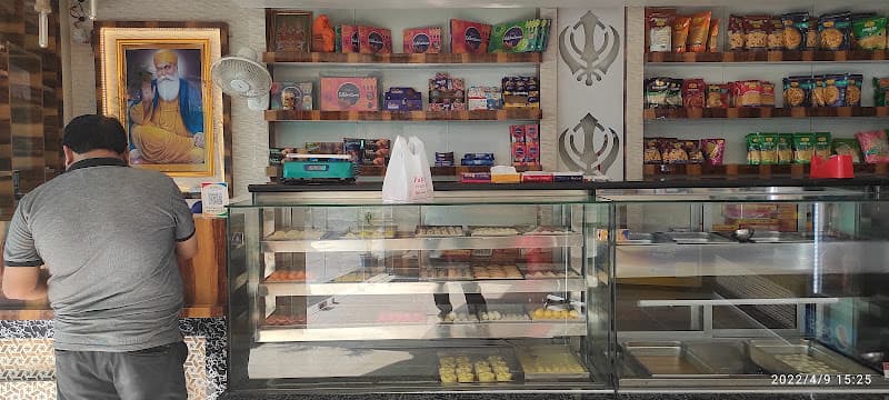 Pahalwan's - Sweets & Bakes