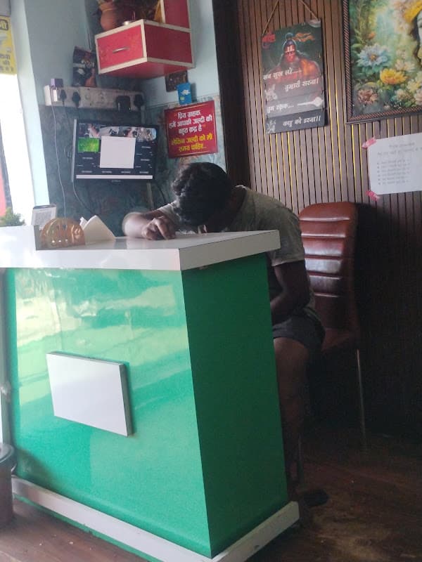 Berojgar biryani restaurant